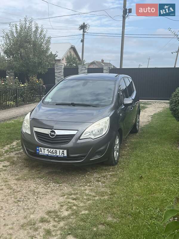 Микровэн Opel Meriva 2010 в Коломые