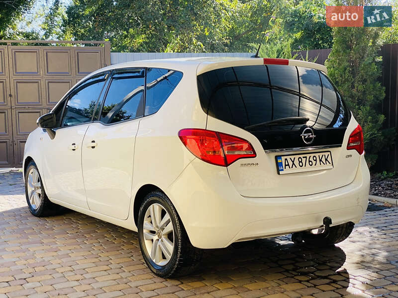 Микровэн Opel Meriva 2013 в Харькове