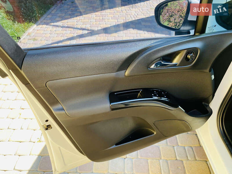 Микровэн Opel Meriva 2013 в Харькове