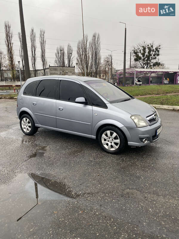 Микровэн Opel Meriva 2006 в Киеве
