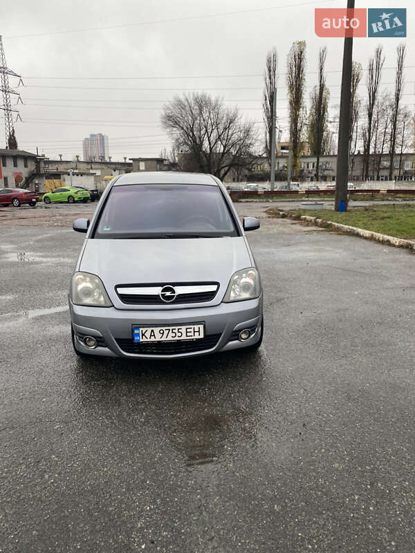 Микровэн Opel Meriva 2006 в Киеве