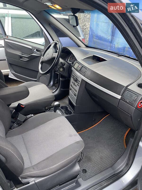 Микровэн Opel Meriva 2006 в Киеве