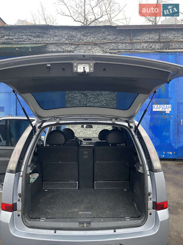 Микровэн Opel Meriva 2006 в Киеве