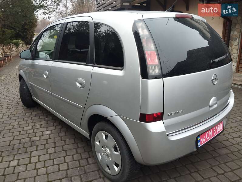 Микровэн Opel Meriva 2009 в Львове