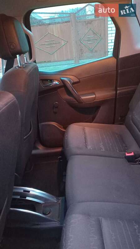 Микровэн Opel Meriva 2011 в Кременчуге