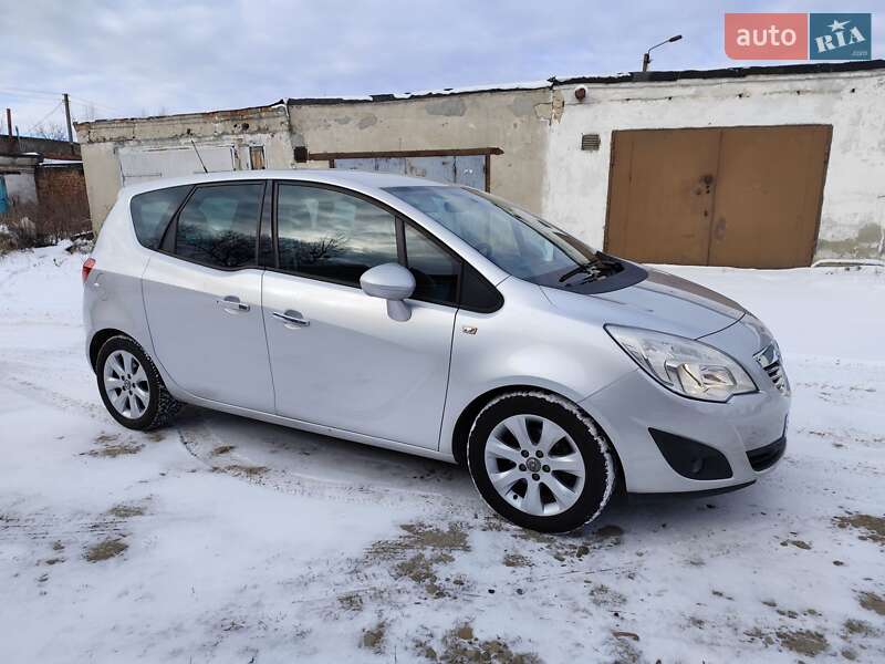 Мікровен Opel Meriva 2010 в Калуші