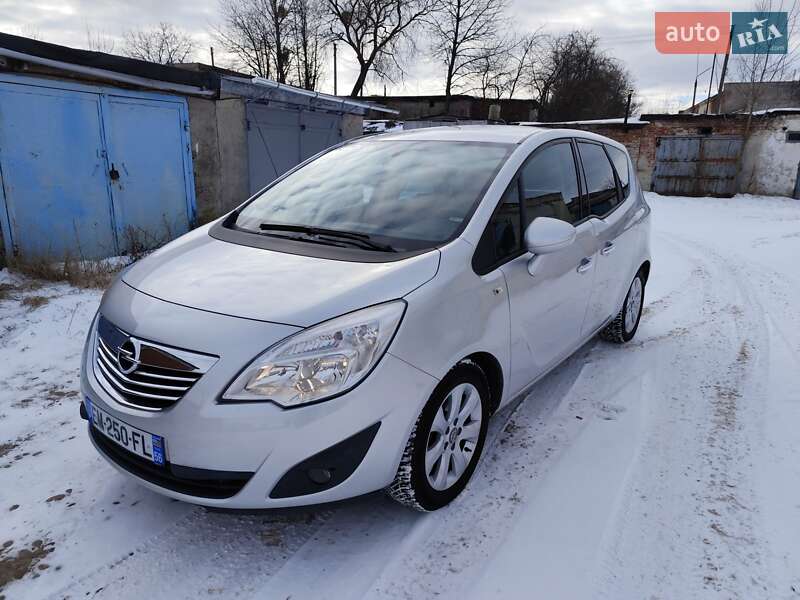 Мікровен Opel Meriva 2010 в Калуші