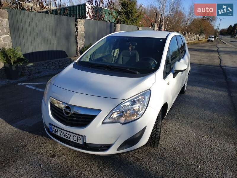 Opel Meriva 2013