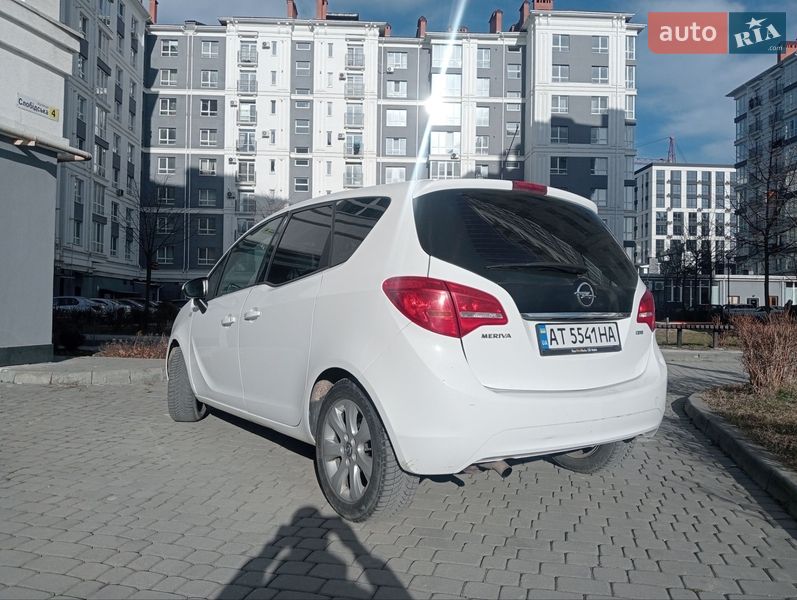 Микровэн Opel Meriva 2015 в Ивано-Франковске