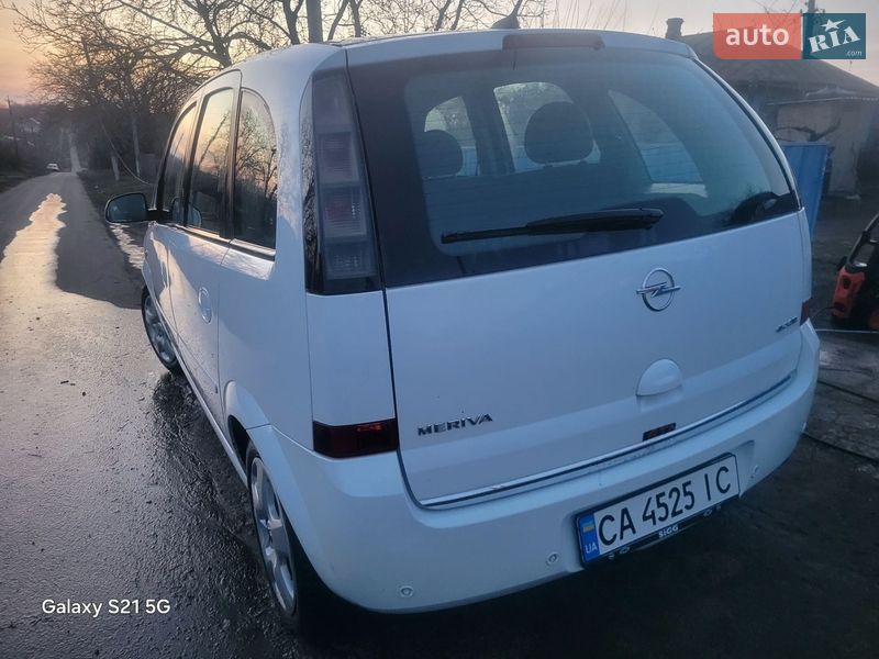 Микровэн Opel Meriva 2009 в Подольске