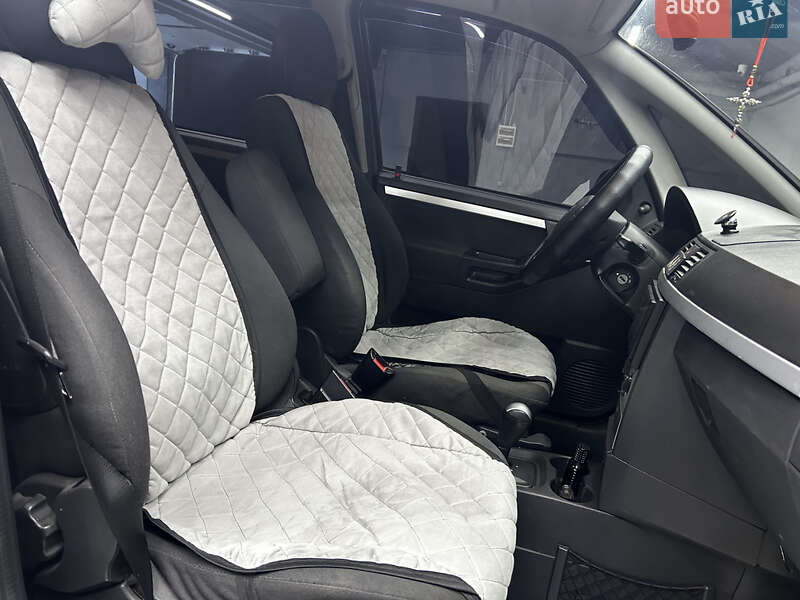 Микровэн Opel Meriva 2003 в Черновцах