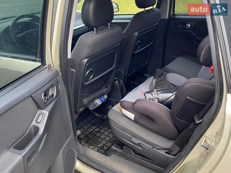 Микровэн Opel Meriva 2008 в Ровно фото 5 Микровэн Opel Meriva 2008 в Ровно