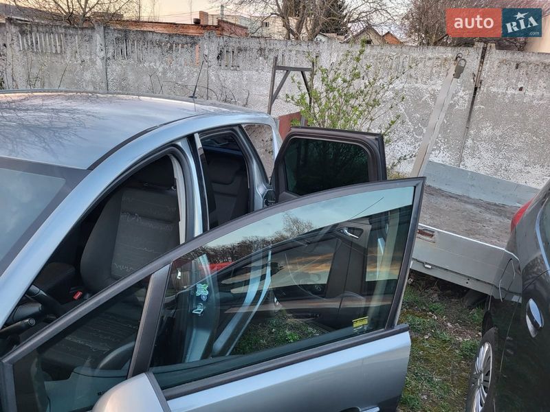 Микровэн Opel Meriva 2011 в Виннице