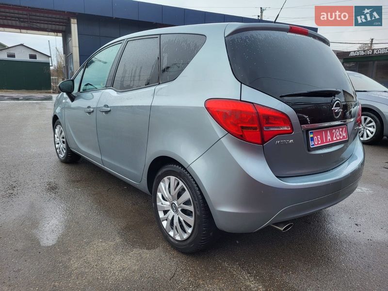 Микровэн Opel Meriva 2011 в Виннице
