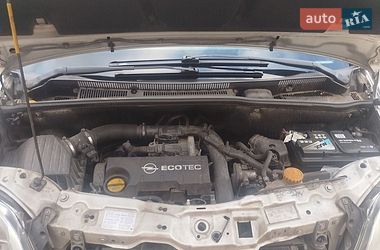 Микровэн Opel Meriva 2004 в Чорткове