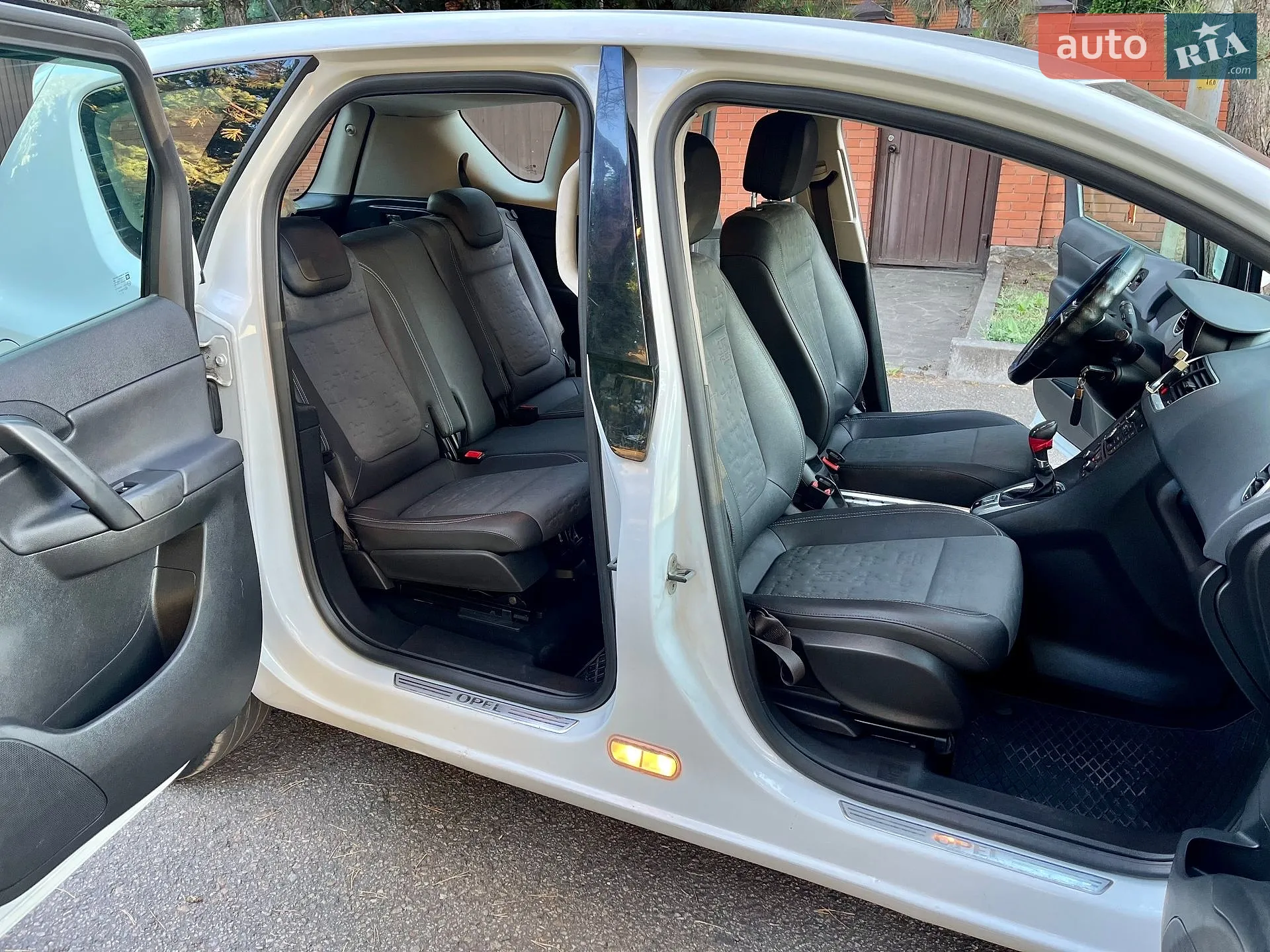2010 Opel Meriva - мініатюра 15