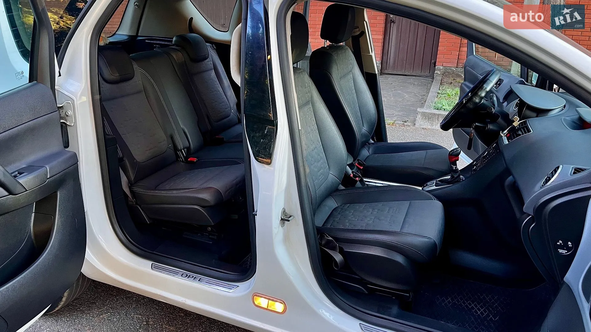 2010 Opel Meriva - мініатюра 15