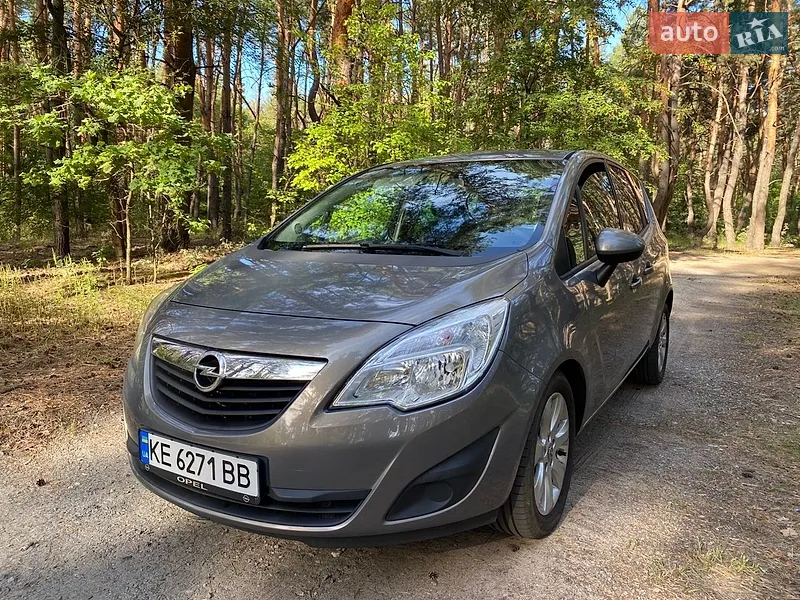 Opel Meriva 2010