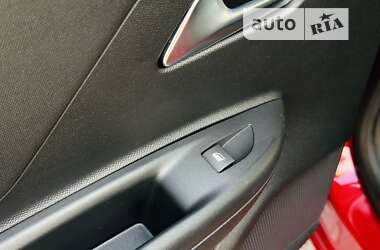 Внедорожник / Кроссовер Opel Mokka-e 2021 в 