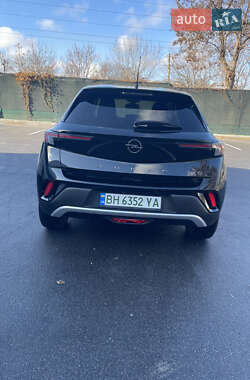 Внедорожник / Кроссовер Opel Mokka-e 2021 в 