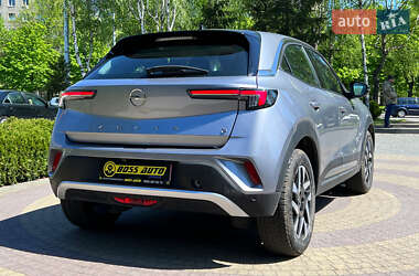 Позашляховик / Кросовер Opel Mokka-e 2023 в 