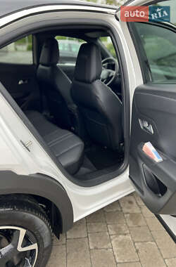 Позашляховик / Кросовер Opel Mokka-e 2021 в 