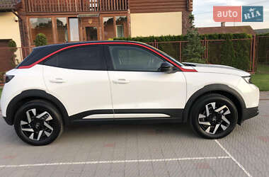 Позашляховик / Кросовер Opel Mokka-e 2023 в 