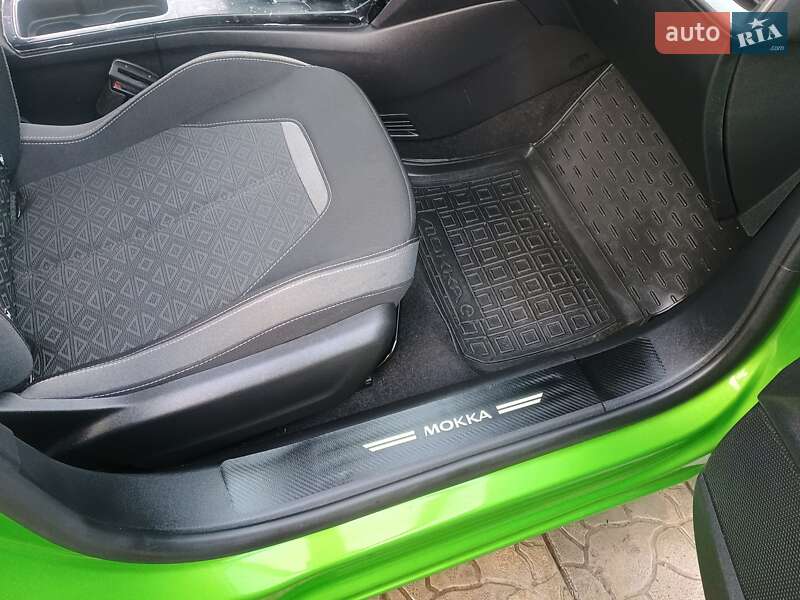 Внедорожник / Кроссовер Opel Mokka-e 2021 в Лебедине