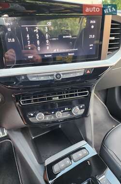 Внедорожник / Кроссовер Opel Mokka-e 2021 в 