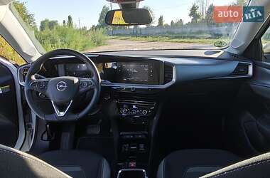 Позашляховик / Кросовер Opel Mokka-e 2021 в 