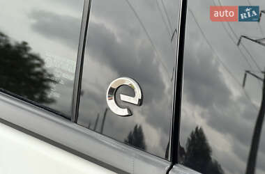 Внедорожник / Кроссовер Opel Mokka-e 2021 в 