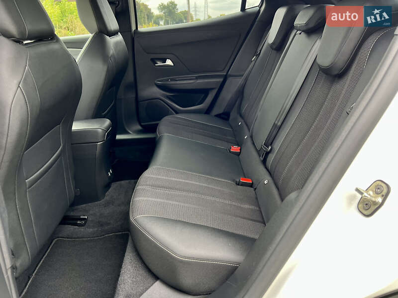 Внедорожник / Кроссовер Opel Mokka-e 2021 в Ровно