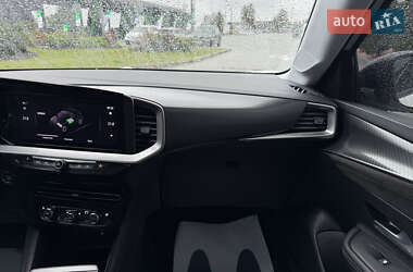 Внедорожник / Кроссовер Opel Mokka-e 2022 в 