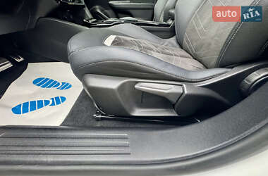 Внедорожник / Кроссовер Opel Mokka-e 2021 в 