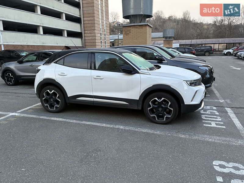 Позашляховик / Кросовер Opel Mokka-e 2023 в Києві