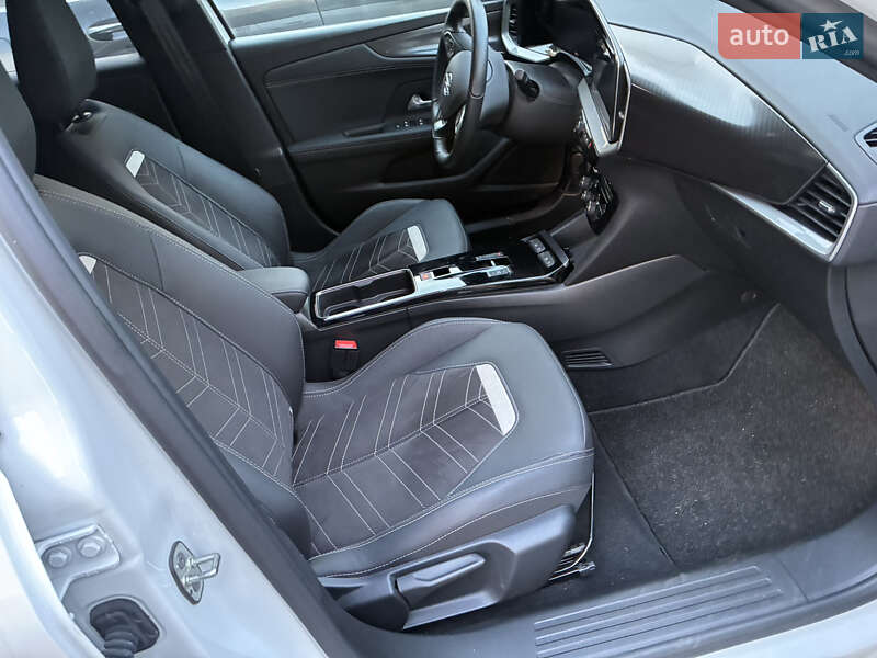 Позашляховик / Кросовер Opel Mokka-e 2023 в Києві