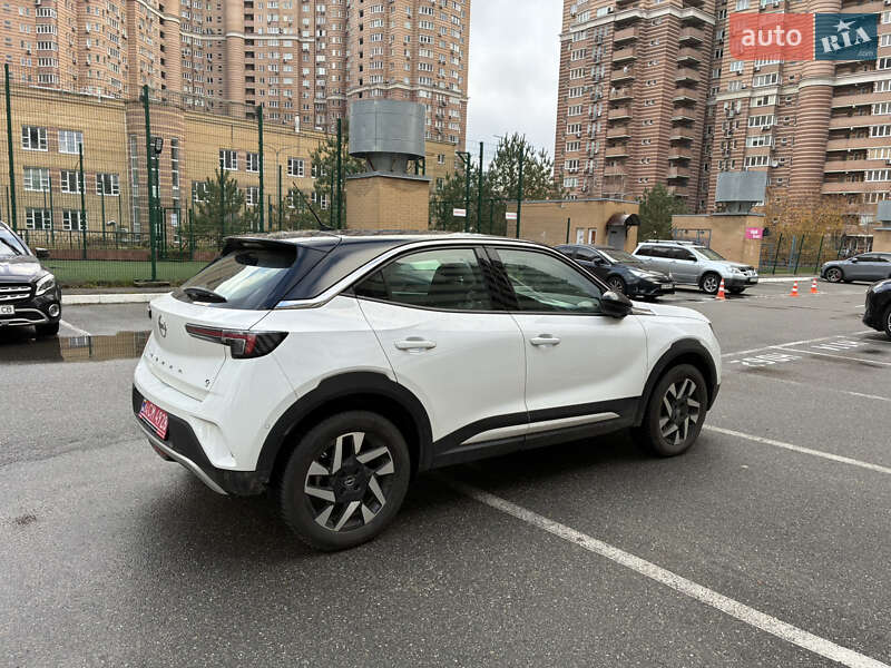 Позашляховик / Кросовер Opel Mokka-e 2023 в Києві