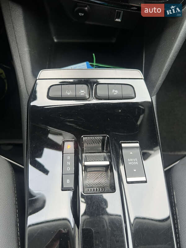 Позашляховик / Кросовер Opel Mokka-e 2022 в Мукачевому