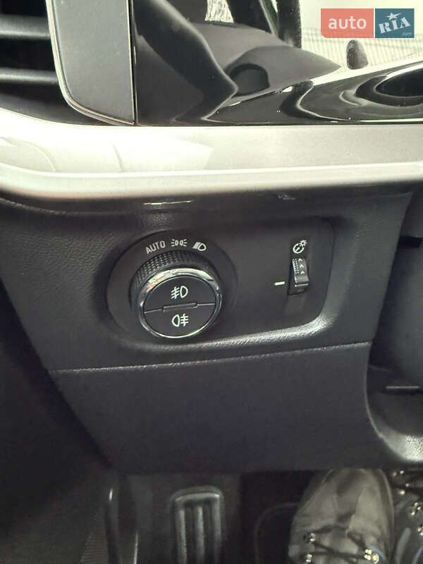 Позашляховик / Кросовер Opel Mokka-e 2022 в Львові фото 78 Позашляховик / Кросовер Opel Mokka-e 2022 в Львові