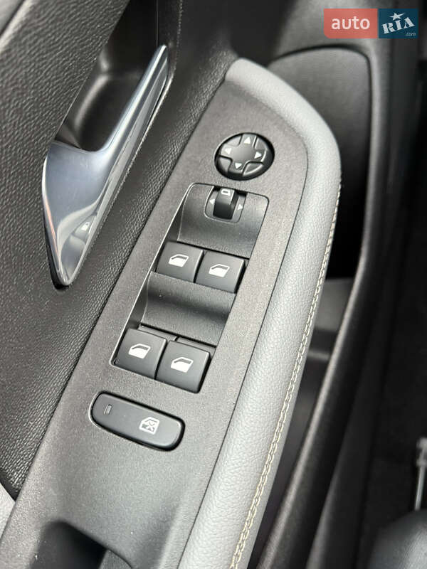 Позашляховик / Кросовер Opel Mokka-e 2022 в Львові фото 80 Позашляховик / Кросовер Opel Mokka-e 2022 в Львові