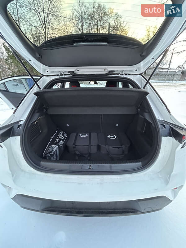 Внедорожник / Кроссовер Opel Mokka-e 2021 в Днепре