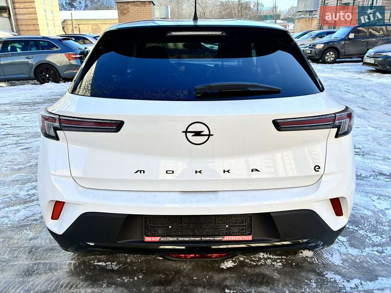 Внедорожник / Кроссовер Opel Mokka-e 2023 в Киеве