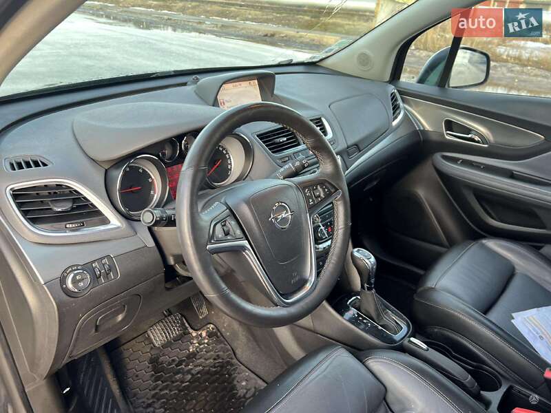 Внедорожник / Кроссовер Opel Mokka 2012 в Луцке