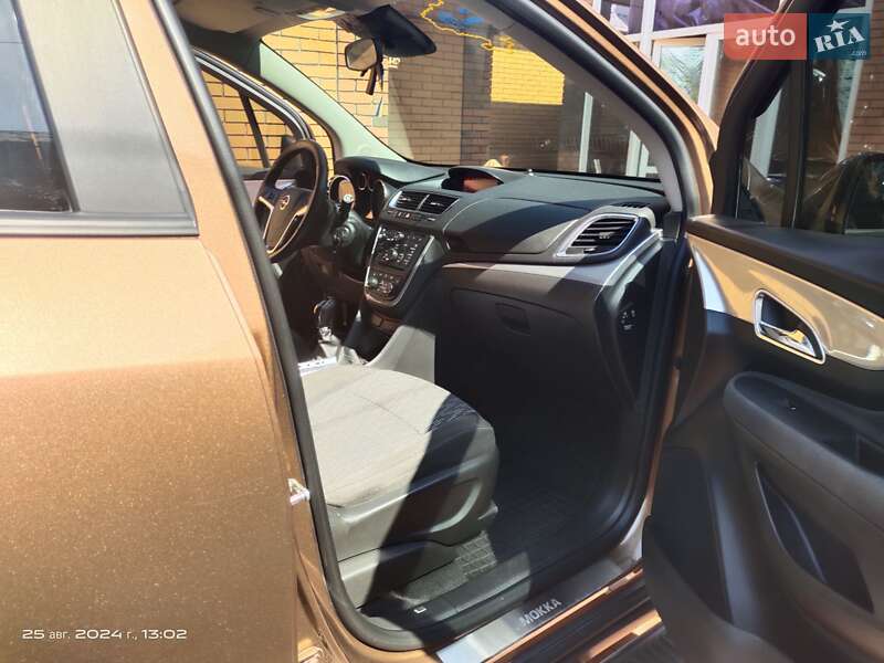 Внедорожник / Кроссовер Opel Mokka 2016 в Тростянце