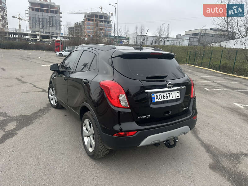 Внедорожник / Кроссовер Opel Mokka 2017 в Ужгороде