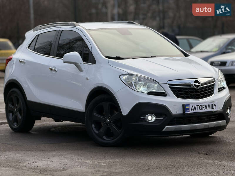 Позашляховик / Кросовер Opel Mokka 2012 в Києві
