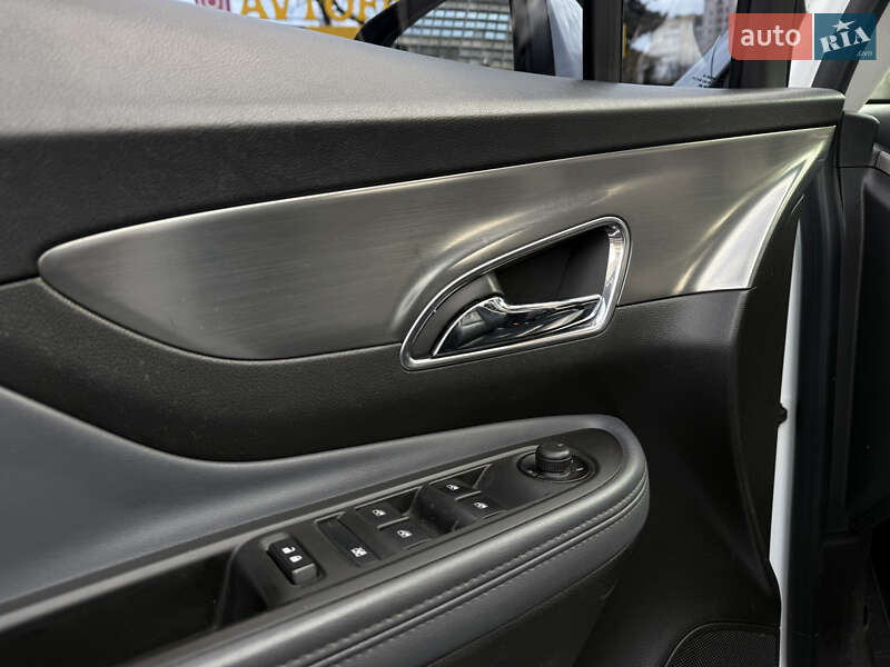 Позашляховик / Кросовер Opel Mokka 2012 в Києві