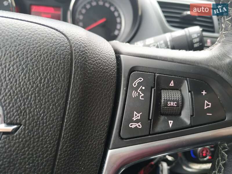 Внедорожник / Кроссовер Opel Mokka 2016 в Виннице