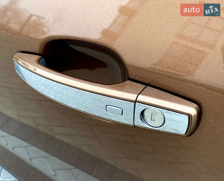 Позашляховик / Кросовер Opel Mokka 2017 в Львові