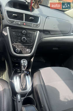 Внедорожник / Кроссовер Opel Mokka 2013 в 